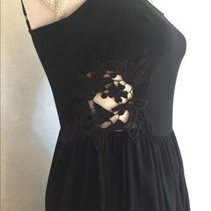 ❤️TOPSHOP Black Strappy Lace Side Dress